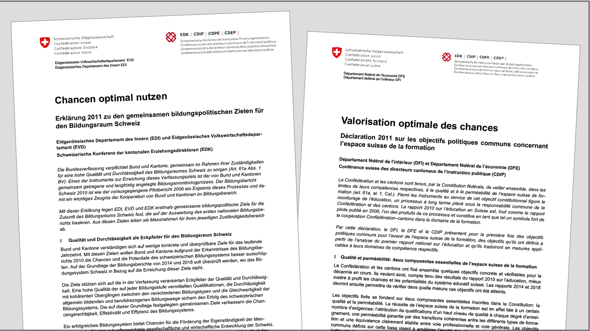 Titelblatt der  Erklärung zu den gemeinsamen bildungspolitischen Zielen für den Bildungsraum Schweiz; links auf Deutsch, rechts auf Französisch