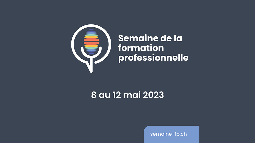 Une illustration d'un microphone en blanc sur fond violet, à côté duquel on peut lire "Semaine de la formation professionnelle, du 8 au 12 mai 2023".